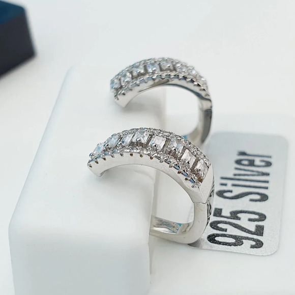 "925 Sterling Silver Cubic Zirconia Earrings, UU1P6A6161 - Picture 7 of 11